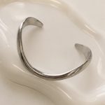 Βραχιόλι mone cuff