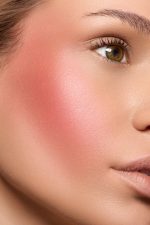 Kiss Love Blush 7g - Image 2